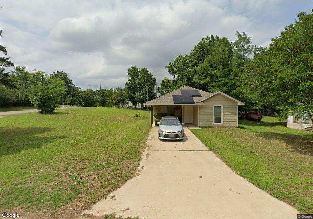 931 W Acheson St, Denison, TX 75020 - photo 1