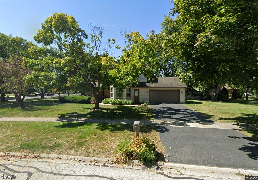 1173 Sequoia Rd, Naperville, IL 60540 - photo 1