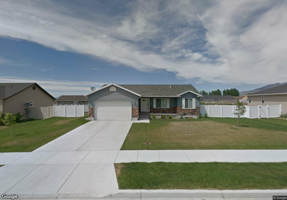 561 W 230 N, Smithfield, UT 84335 - photo 1