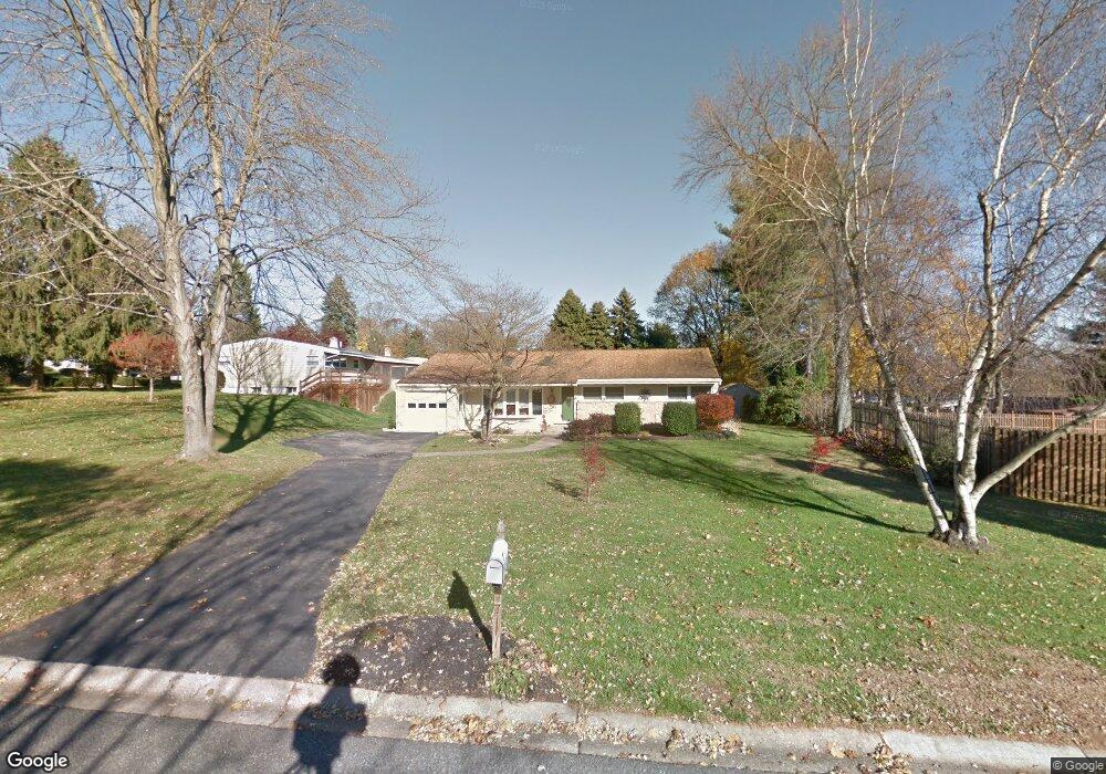 7 Carol Ln, Malvern, PA 19355 - photo 1