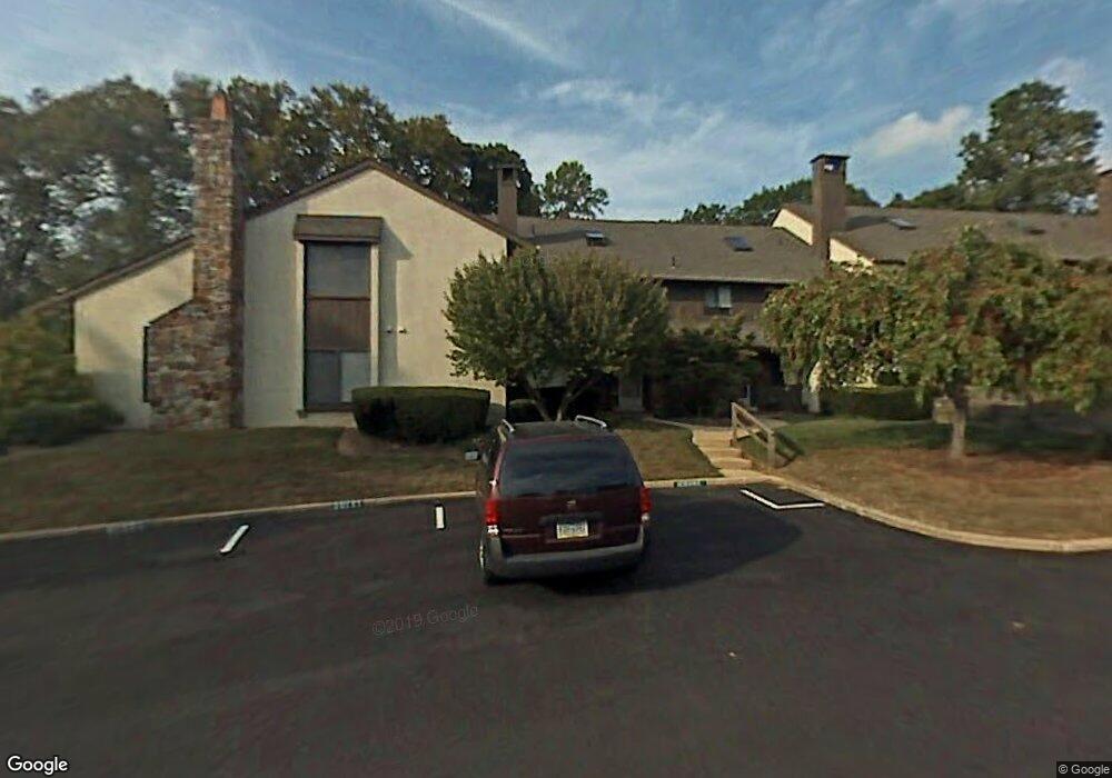 87 Oak Knoll Dr unit K87, Berwyn, PA 19312 - photo 1