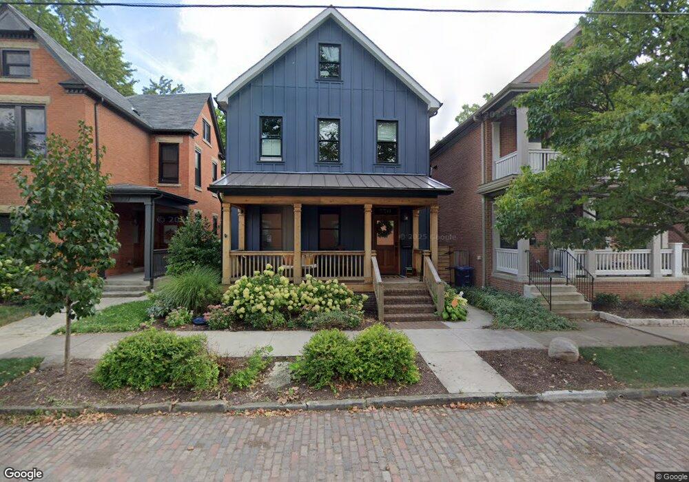 770 Hamlet St, Columbus, OH 43215 - photo 1