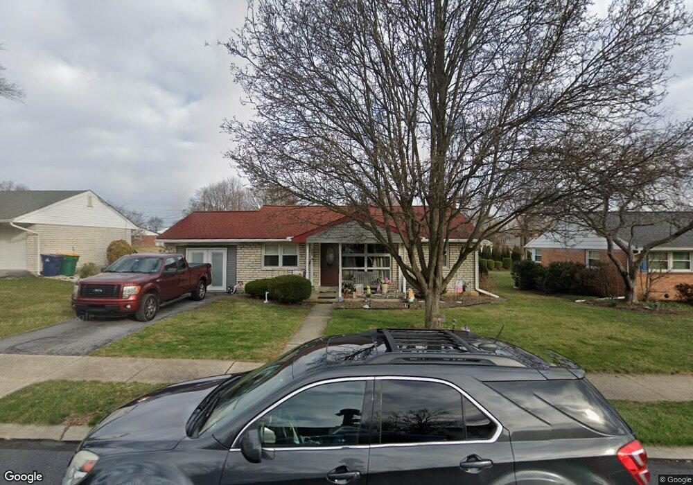 3105 Curtis Rd, Reading, PA 19608 - photo 1