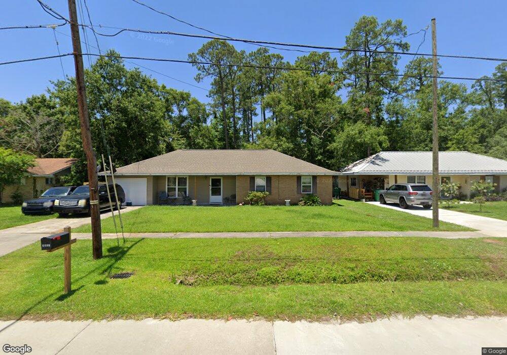 3857 Berkley St, Slidell, LA 70458 - photo 1