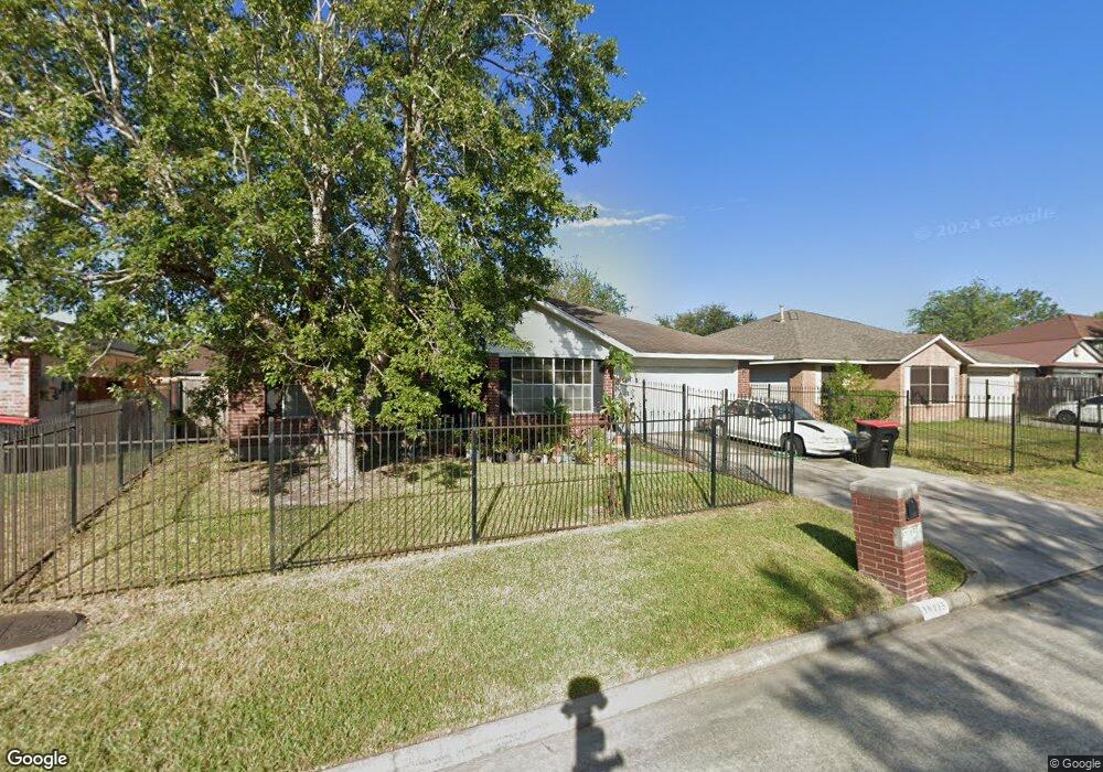 10115 Rosbrook Dr, Houston, TX 77038 - photo 1
