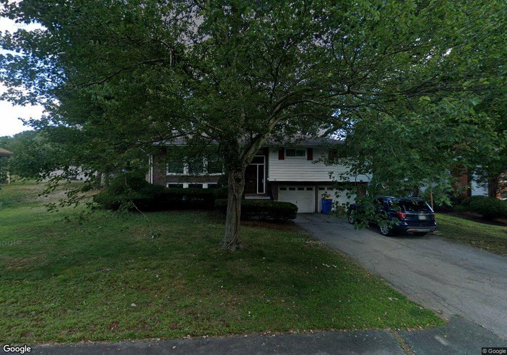 39 Himoor Cir, Randolph, MA 02368 - photo 1