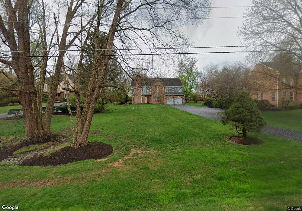 9413 Lakeside Dr, Vienna, VA 22182 - photo 1