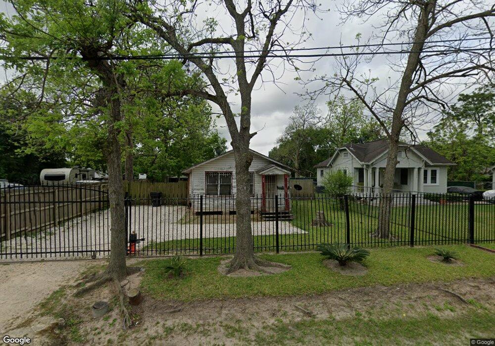 3606 Christie St, Houston, TX 77026 - photo 1