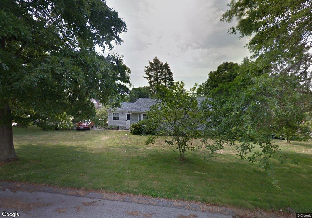 3 Hickory Ave, Middletown, RI 02842 - photo 1