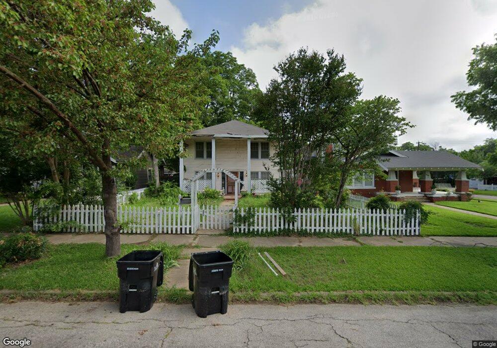 1005 W Bond St, Denison, TX 75020 - photo 1