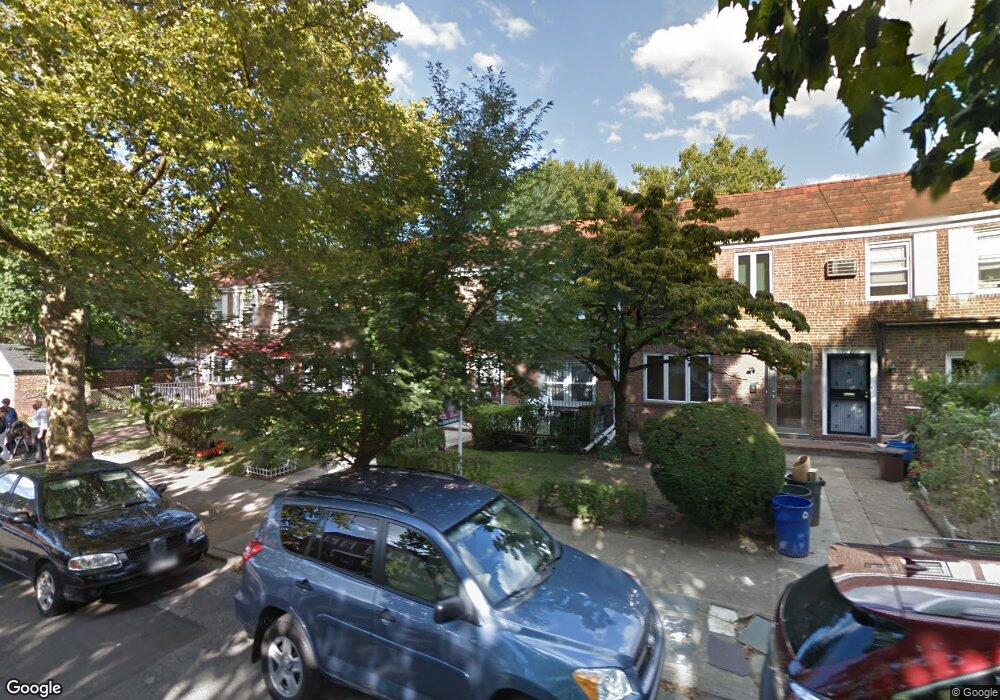 7013 175th St, Fresh Meadows, NY 11365 - photo 1