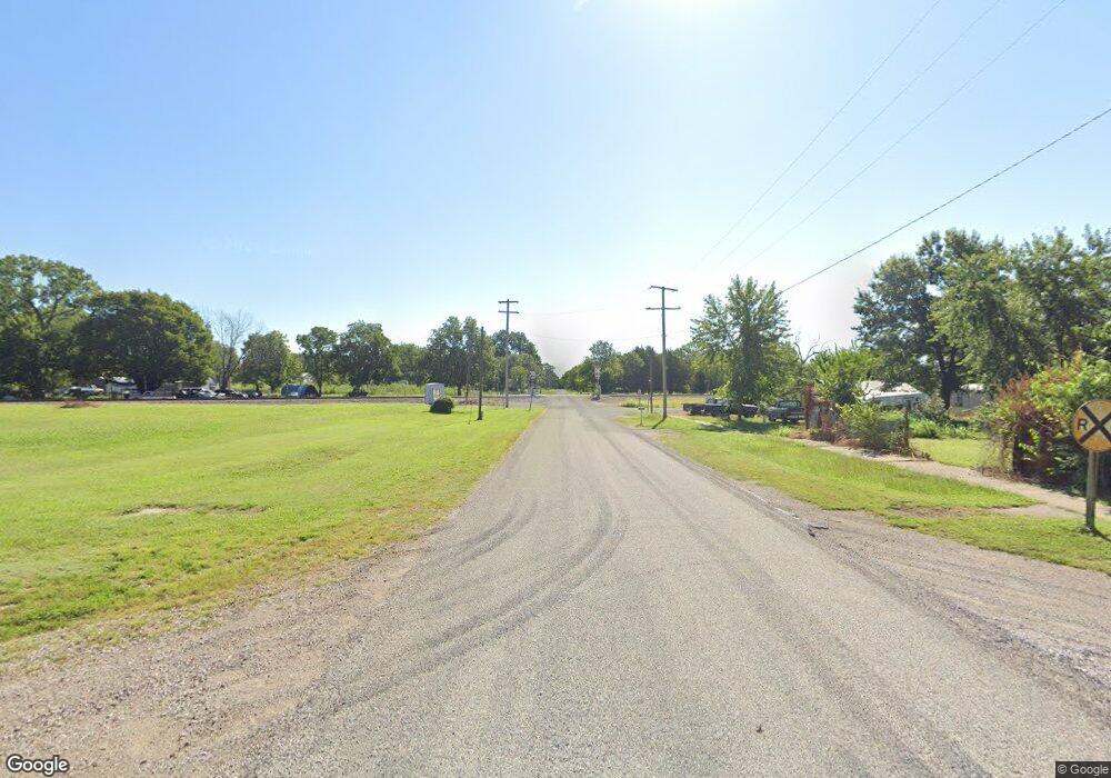 213 E 6th St, Oswego, KS 67356 - photo 1