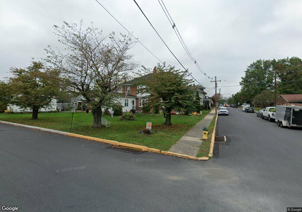 213 N Franklin St, Boyertown, PA 19512 - photo 1