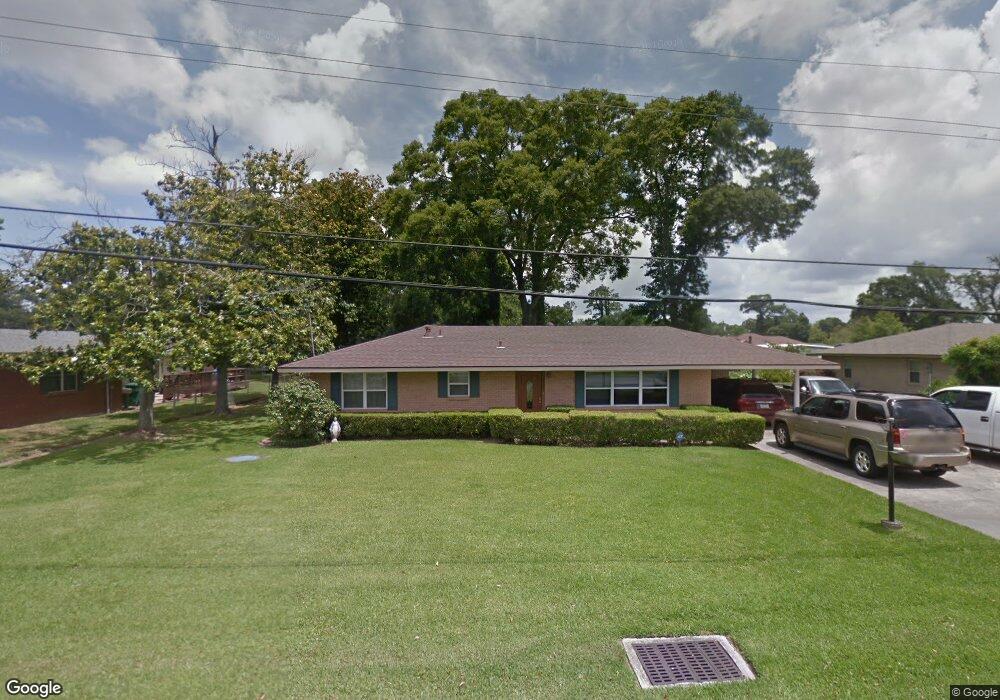 2204 Constance Ln, Lake Charles, LA 70605 - photo 1