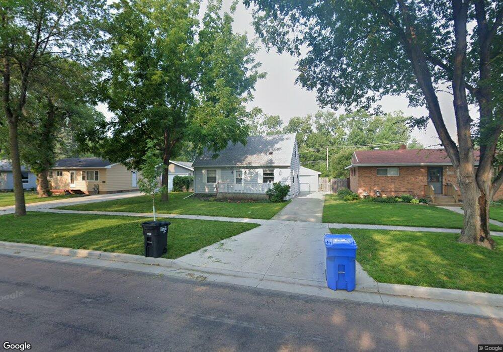 2706 10th St N, Fargo, ND 58102 - photo 1