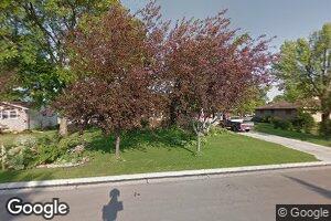 127 S 5th St, Warren, MN 56762