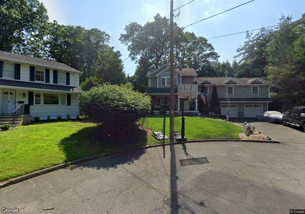 6 Fenway Ct, Cresskill, NJ 07626 - photo 1