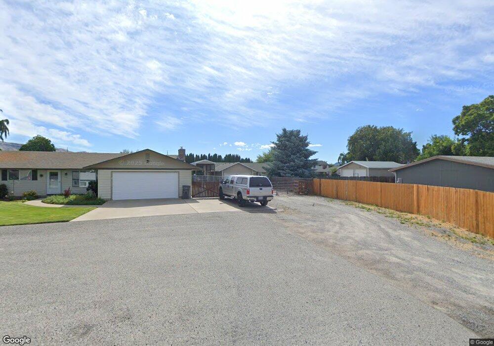 237 N Newton Ave, East Wenatchee, WA 98802 - photo 1