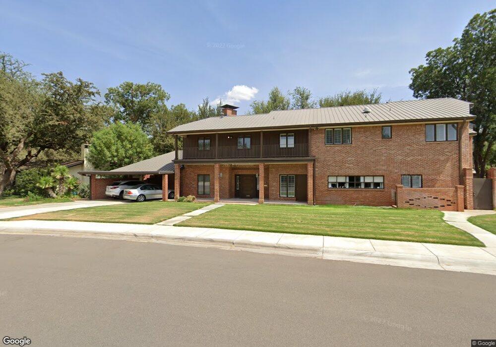 1203 Country Club Dr, Midland, TX 79701 - photo 1