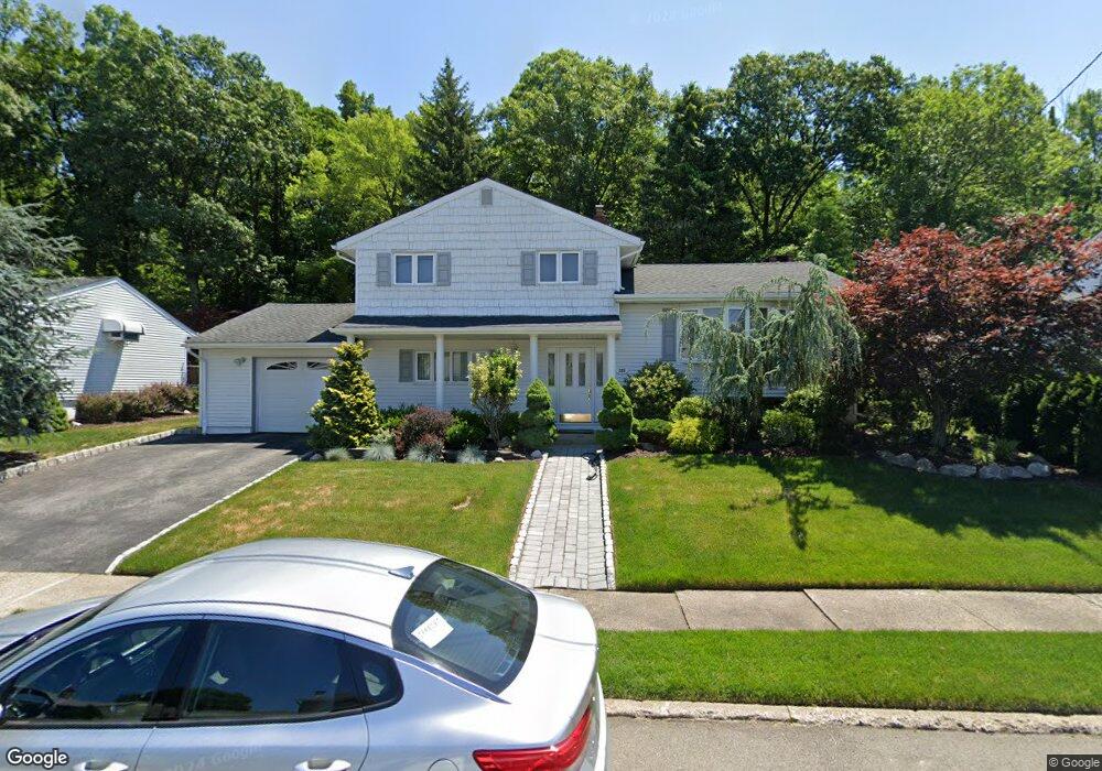 229 Winifred Dr, Totowa, NJ 07512 - photo 1