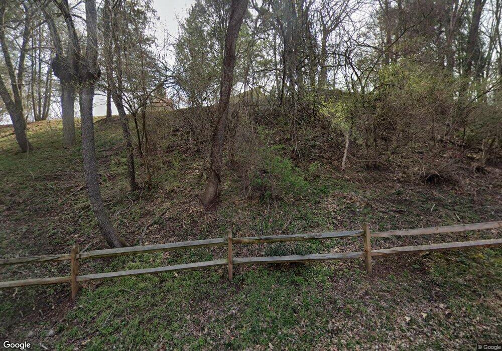 145 Clinton Dr, Mohnton, PA 19540 - photo 1