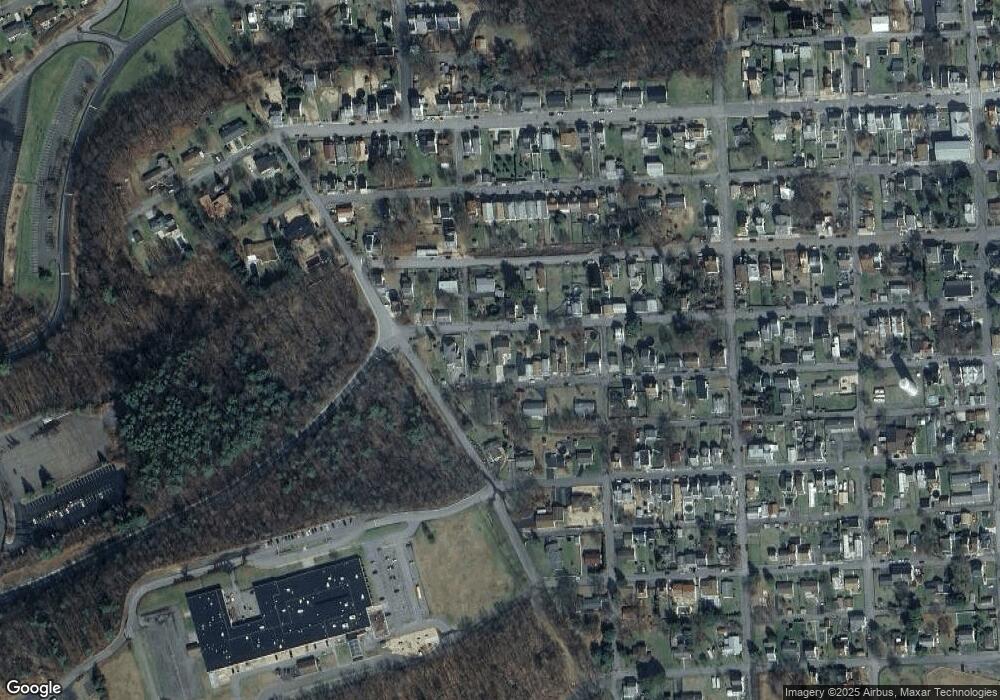 1654 W State St, Coal Township, PA 17866 - photo 1