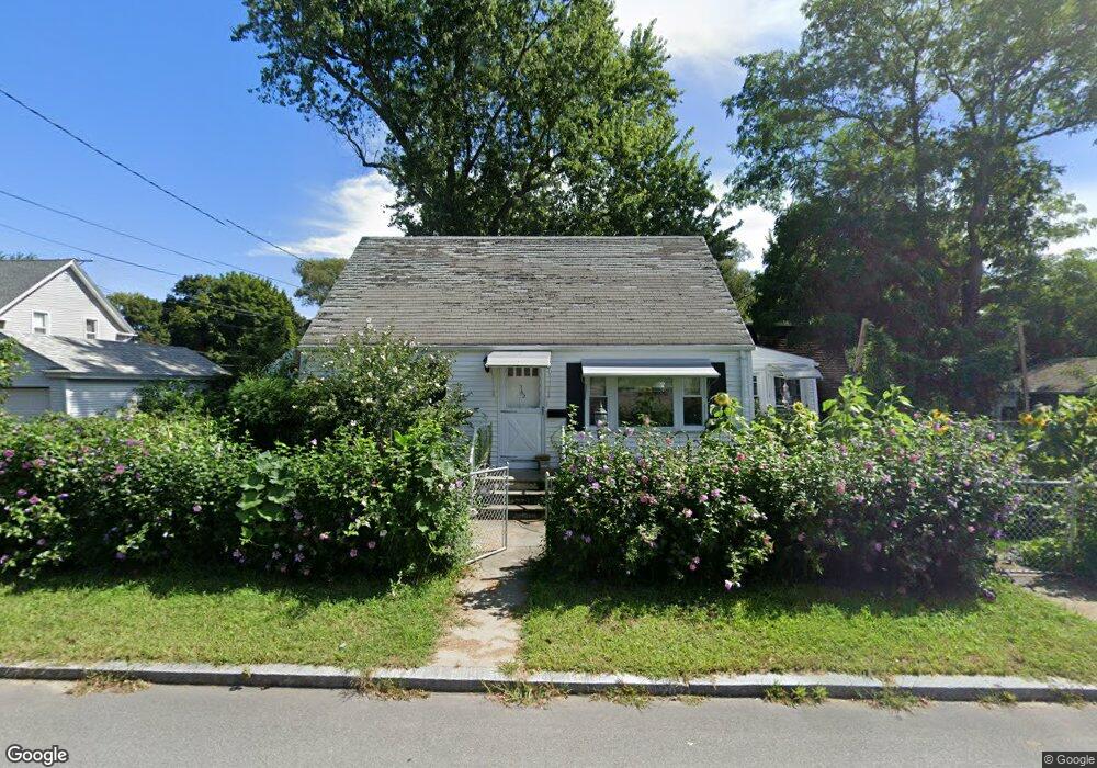 162 Arnold St, Riverside, RI 02915 - photo 1