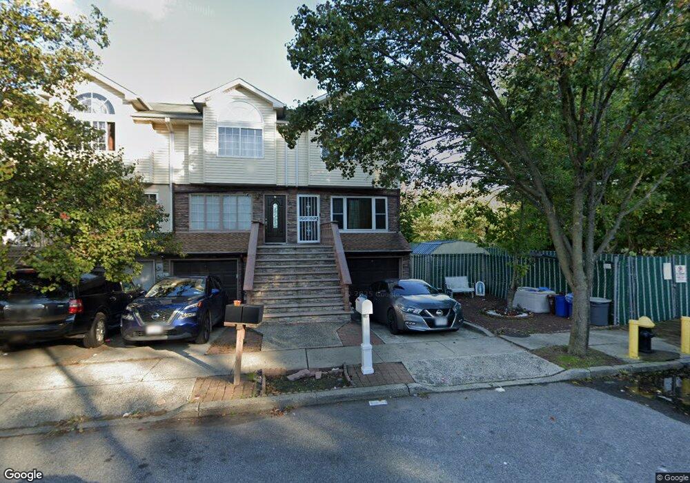 3 Ludwig Ln unit A, Staten Island, NY 10303 - photo 1