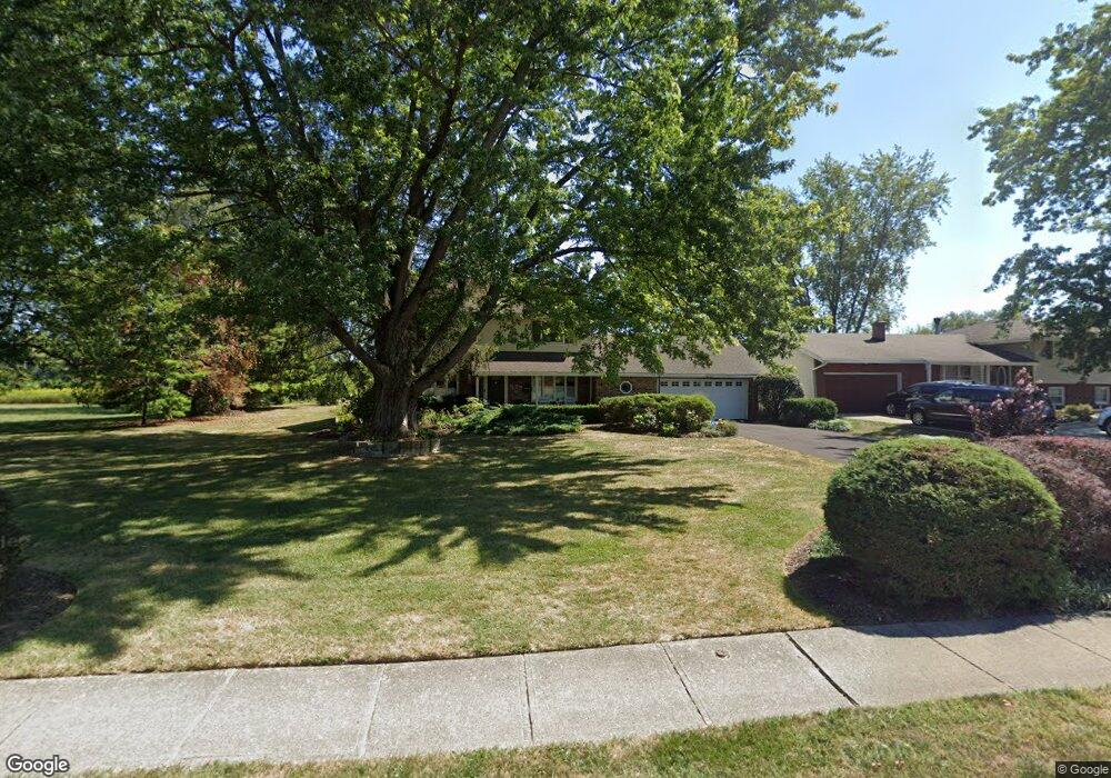 578 Ross Rd, Columbus, OH 43213 - photo 1