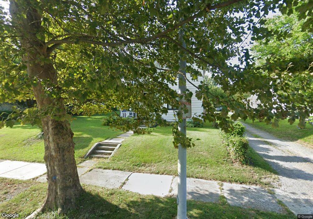 318 E 2nd St, Lima, OH 45804 - photo 1