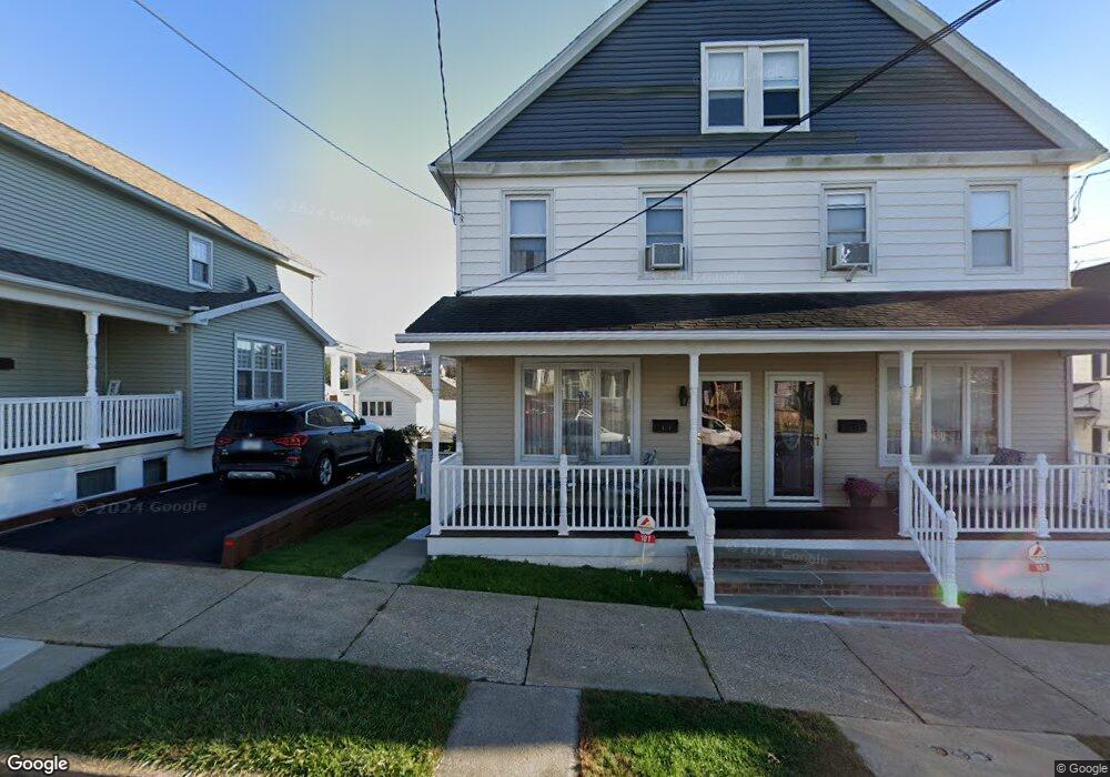 181 W Green St, Nanticoke, PA 18634 - photo 1