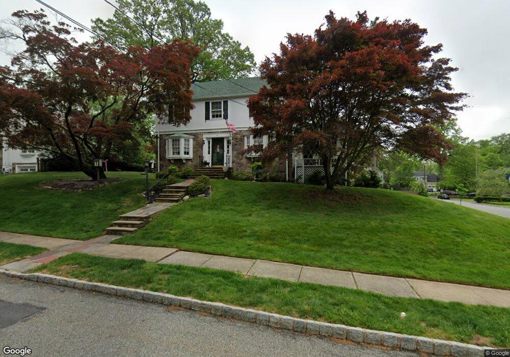 39 Valhalla Way, Verona, NJ 07044 - photo 1