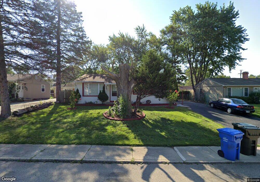 106 Mora Rd, Carpentersville, IL 60110 - photo 1