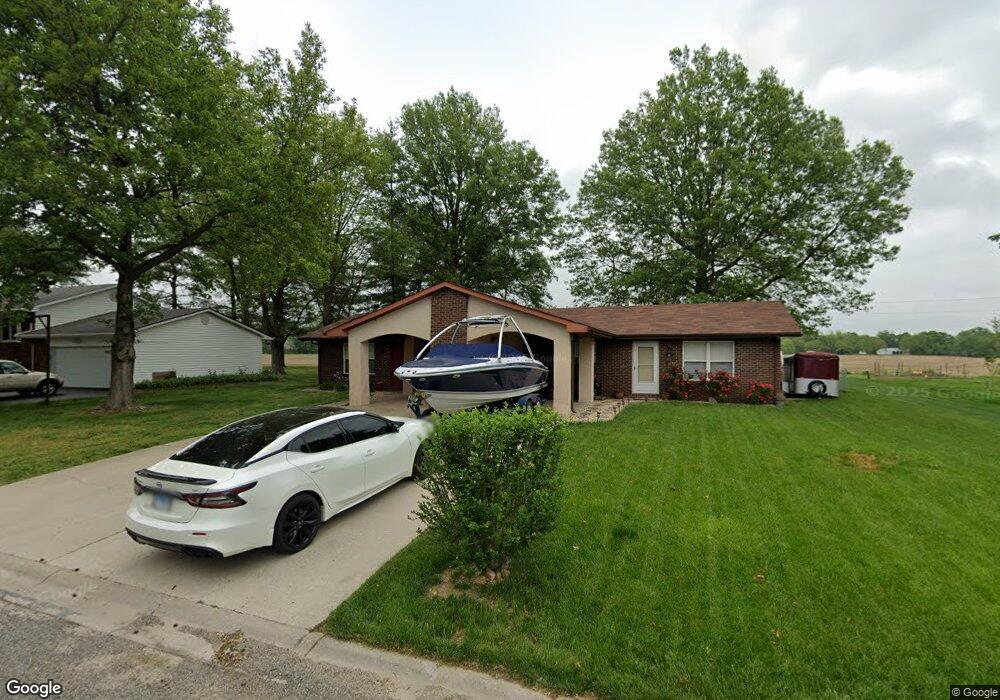 503 Draco Dr, Freeburg, IL 62243 - photo 1