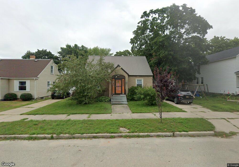 1812 15th Ave, Menominee, MI 49858 - photo 1