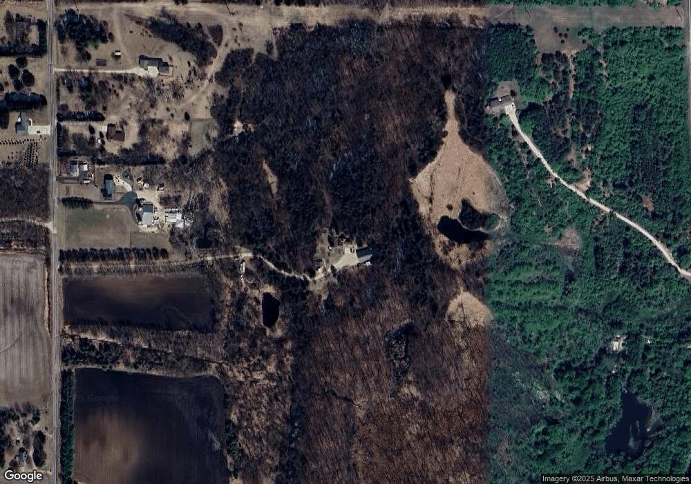 7320 Tower Dr, West Bend, WI 53090 - photo 1