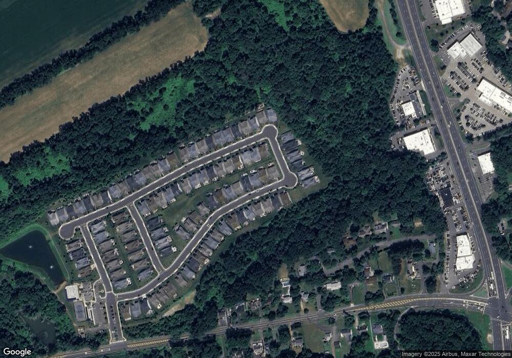 39 Flagstone Ct, Freehold, NJ 07728 - photo 1