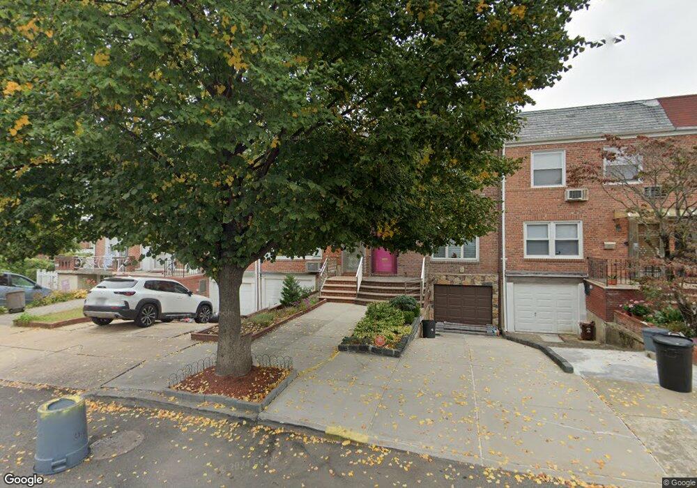 7013 174th St, Fresh Meadows, NY 11365 - photo 1