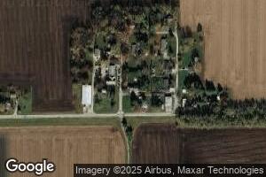 127 W Kemp St, Arcola, IL 61910