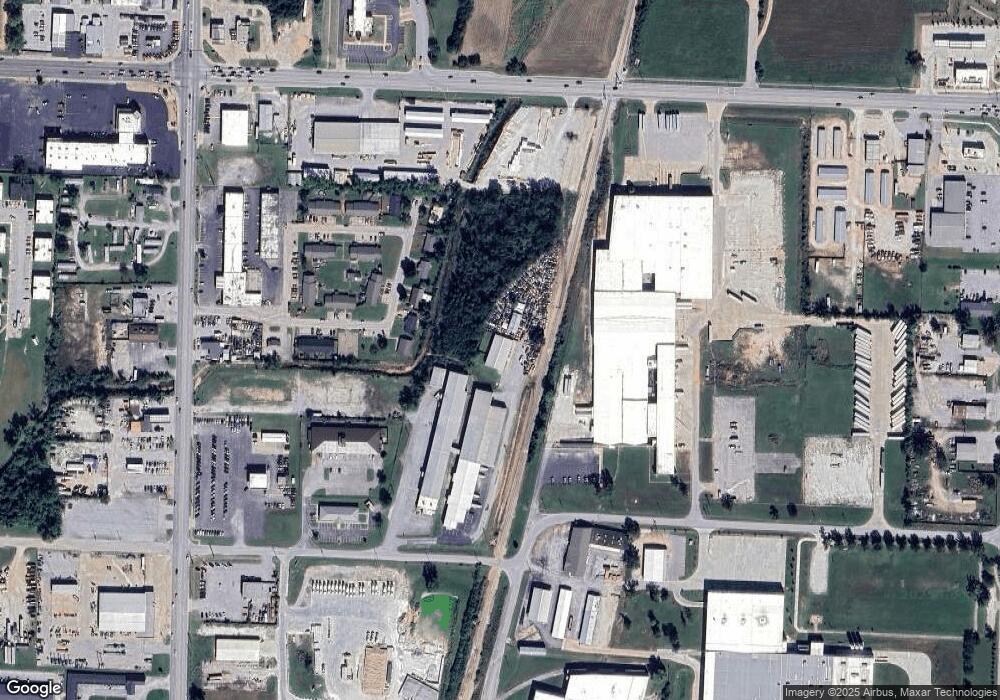 300 Beacon Ind Park, Rogers, AR 72758 - photo 1