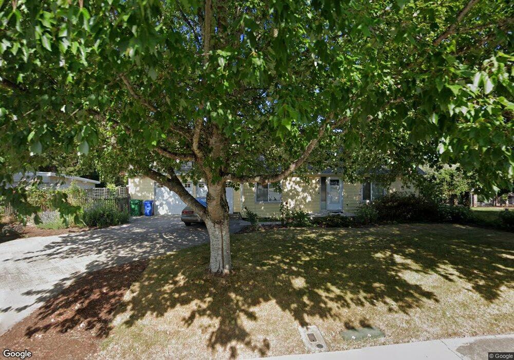 1470 Bogart Ln, Eugene, OR 97401 - photo 1