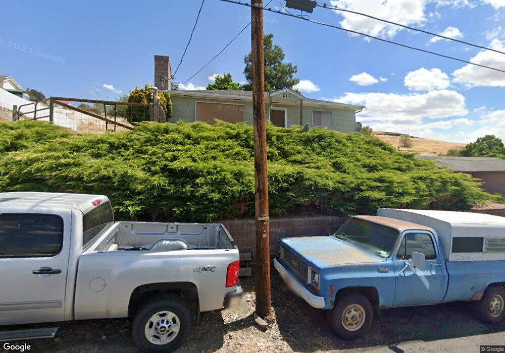 210 S Gilmore St, Heppner, OR 97836 - photo 1