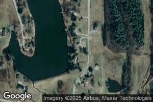 107 Flower Dr, Albion, IL 62806