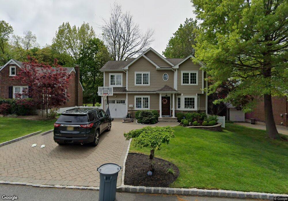 18 Crest Dr S, Cresskill, NJ 07626 - photo 1