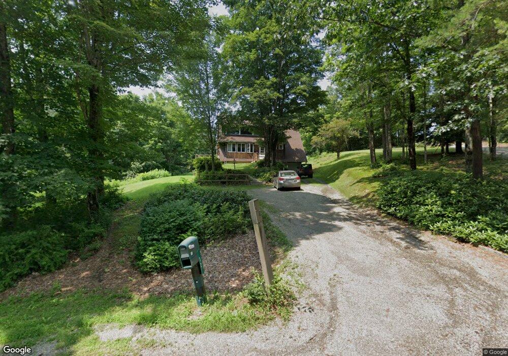 32 Pinewood Cir, Walpole, NH 03608 - photo 1