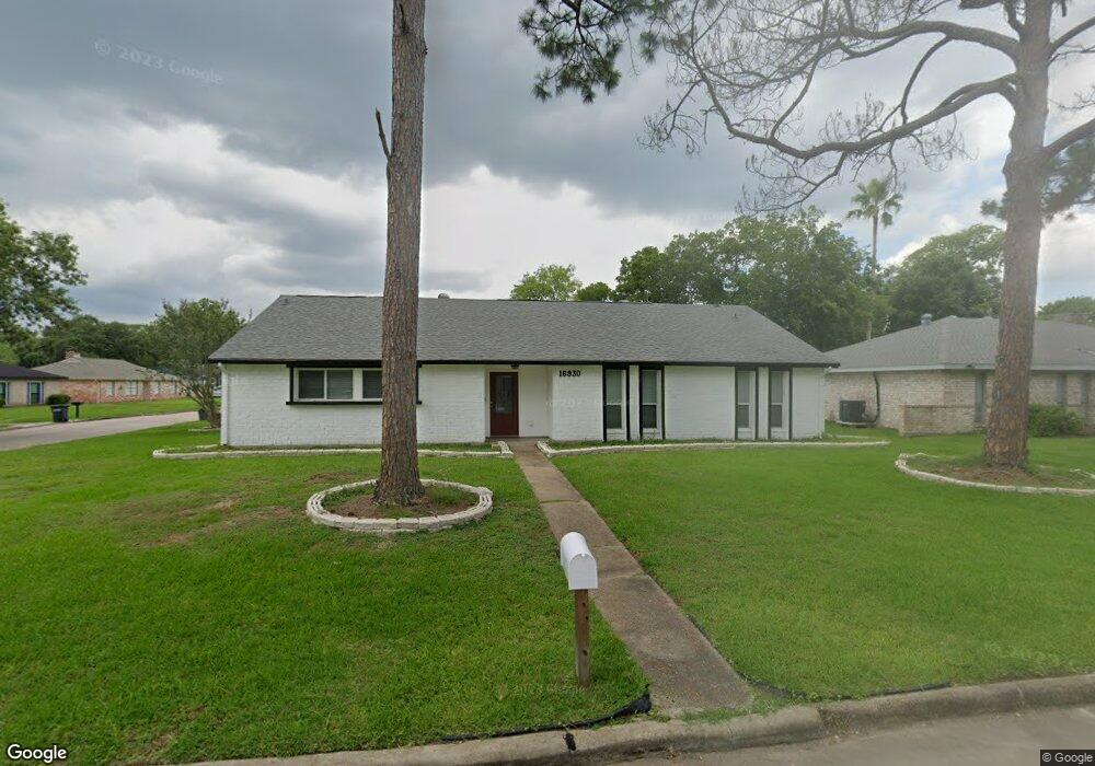 16930 Star Dale Ln, Friendswood, TX 77546 - photo 1