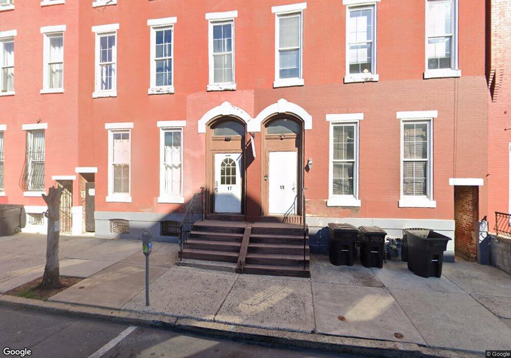 17 S 3rd St, Reading, PA 19602 - photo 1