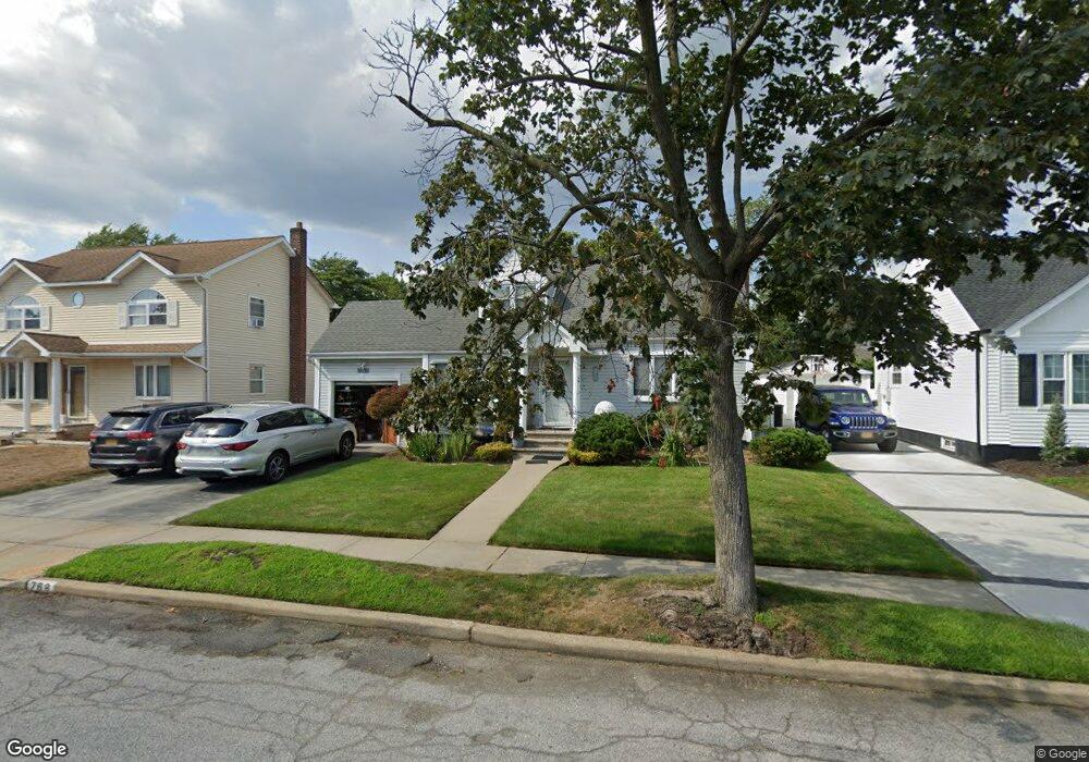 768 Caryl St, Franklin Square, NY 11010 - photo 1