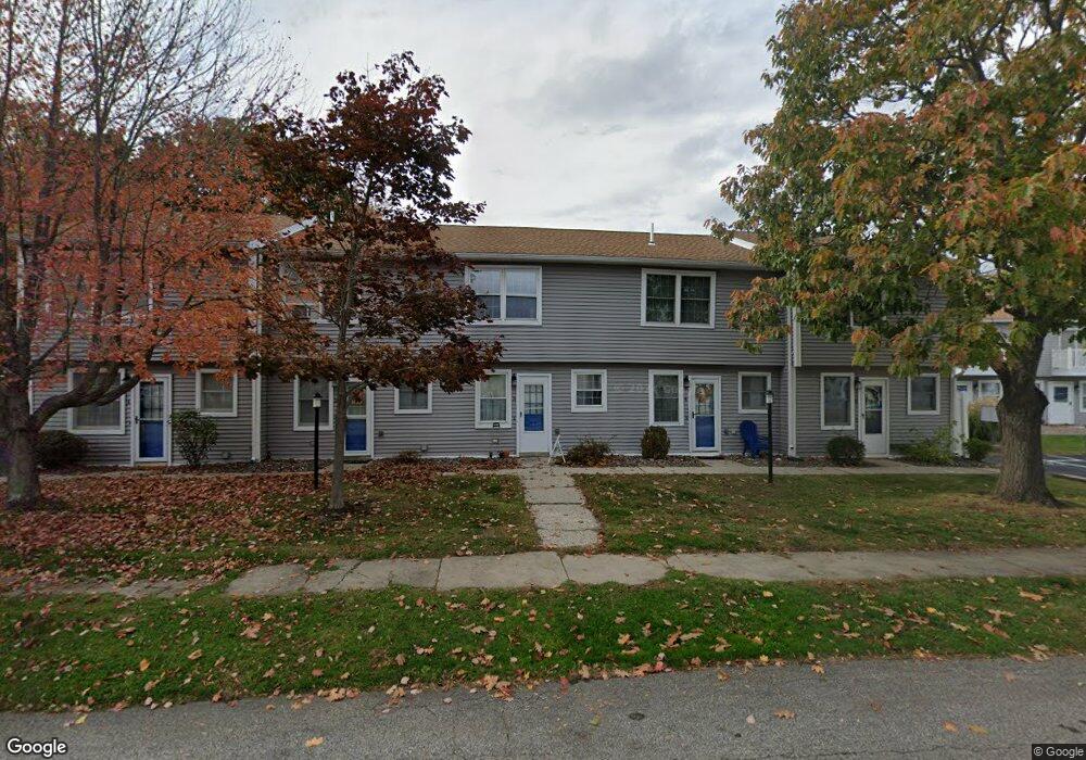 15 Francis St unit 14, Old Orchard Beach, ME 04064 - photo 1