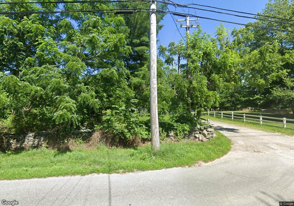 154 Touisset Rd, Warren, RI 02885 - photo 1